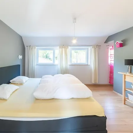 Spacious Home, Durbuy, Cleaning Included * Durbuy